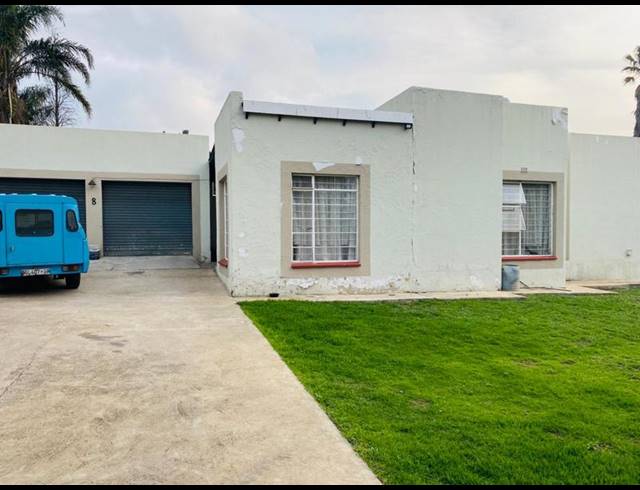 3 BEDROOM HOUSE FOR SALE IN ESTHER PARK